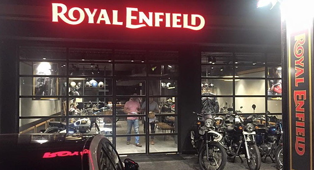 royal enfield naraina service center