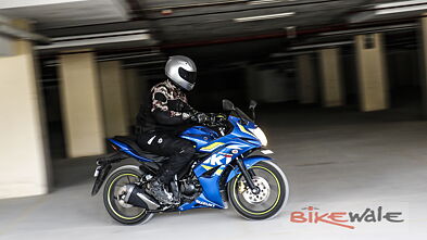 Suzuki Gixxer SF Fi Price, Images, Colours, Mileage ...